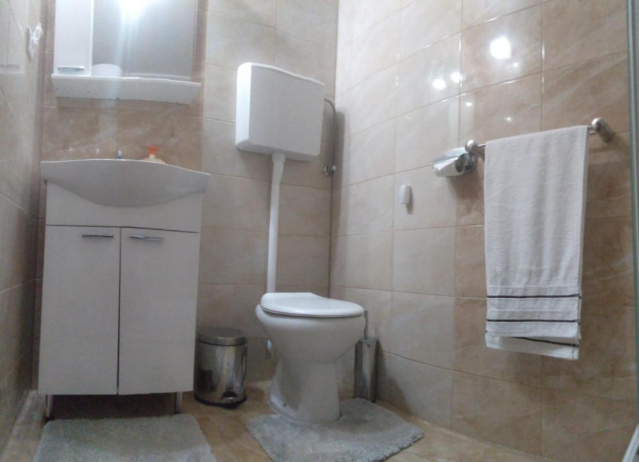 Sandrea Studio Apartment Subotica Buitenkant foto